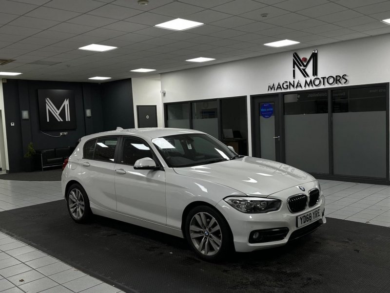 BMW 1 SERIES