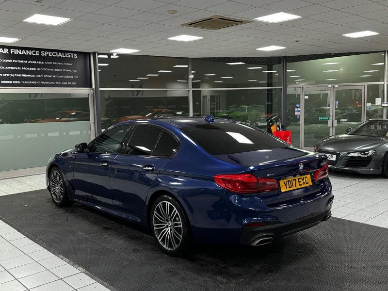 BMW 5 SERIES