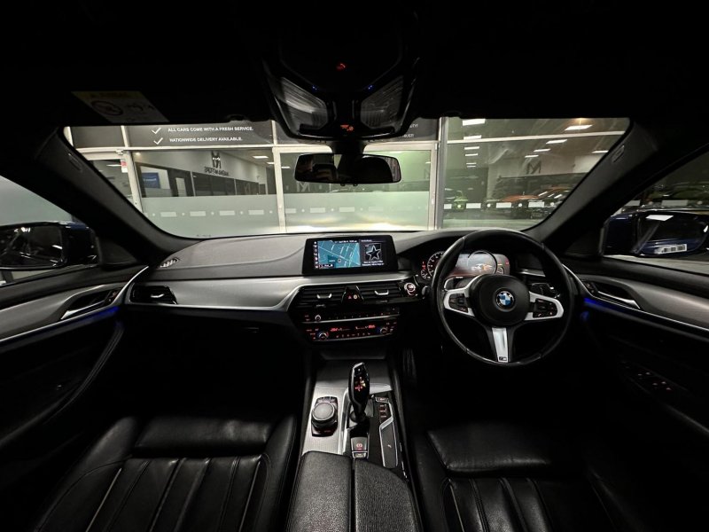 BMW 5 SERIES