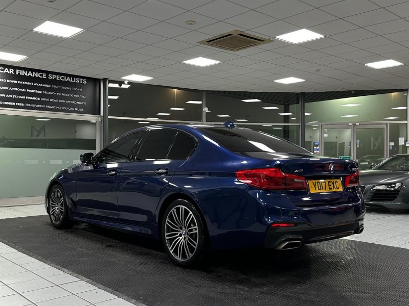BMW 5 SERIES