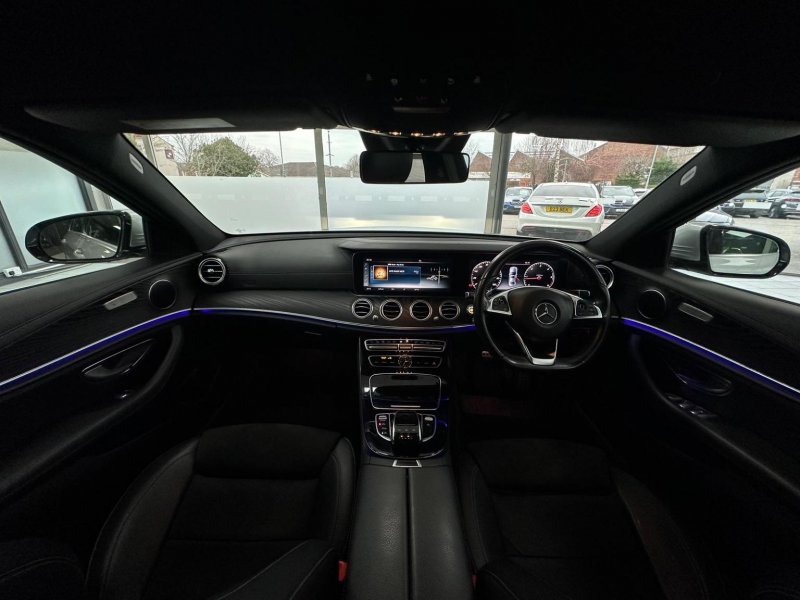 MERCEDES-BENZ E CLASS