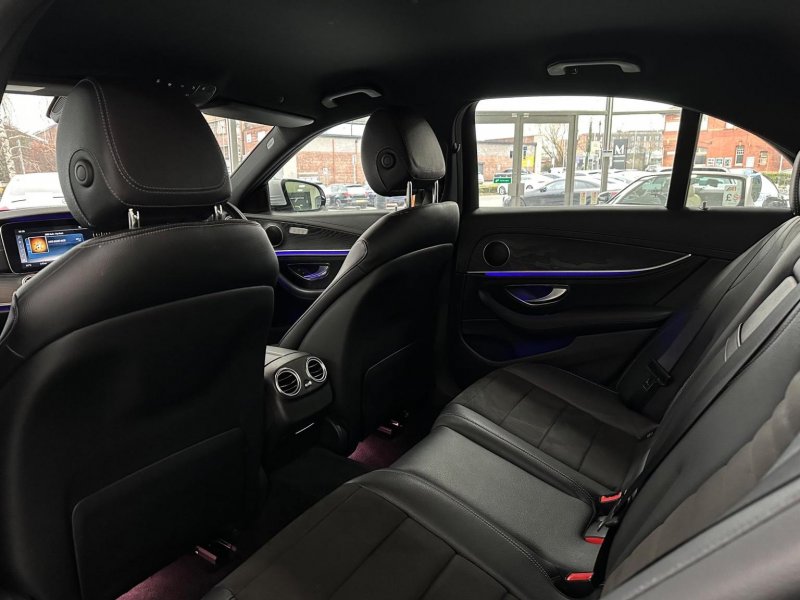 MERCEDES-BENZ E CLASS