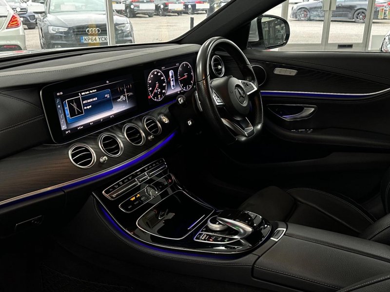 MERCEDES-BENZ E CLASS