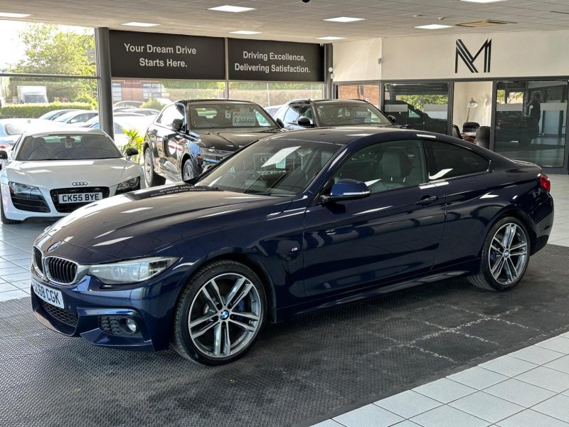 BMW 4 SERIES