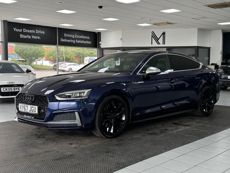 AUDI S5