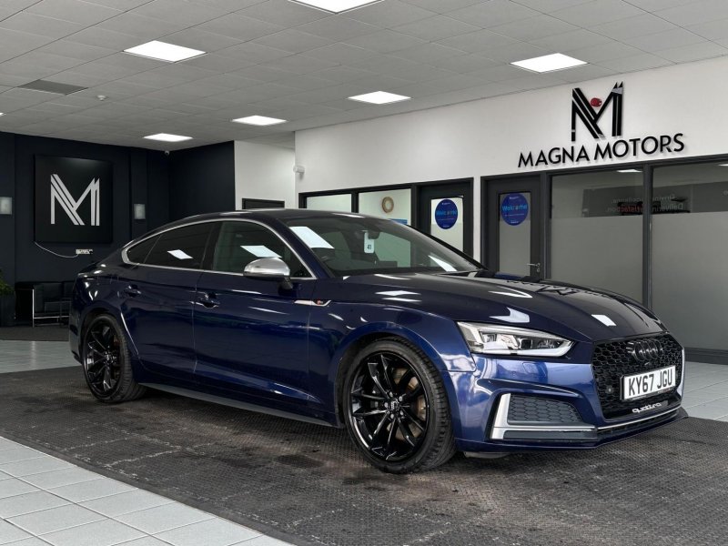 AUDI S5