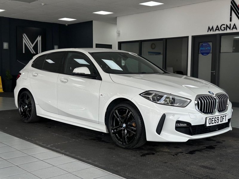 BMW 1 SERIES