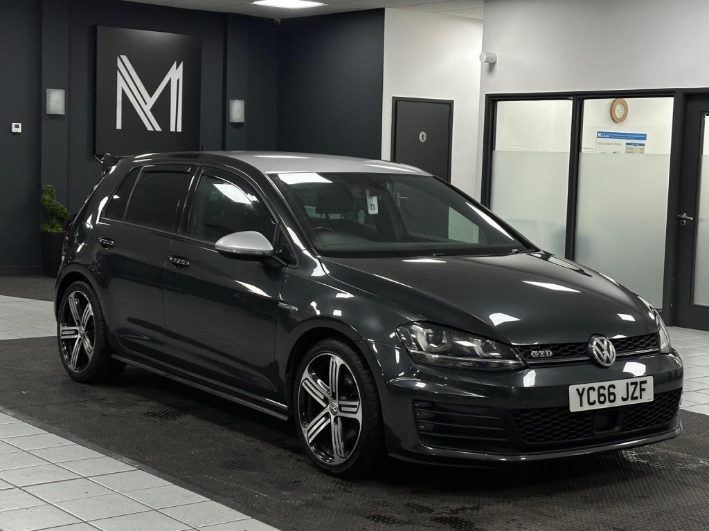 2016 Volkswagen Golf